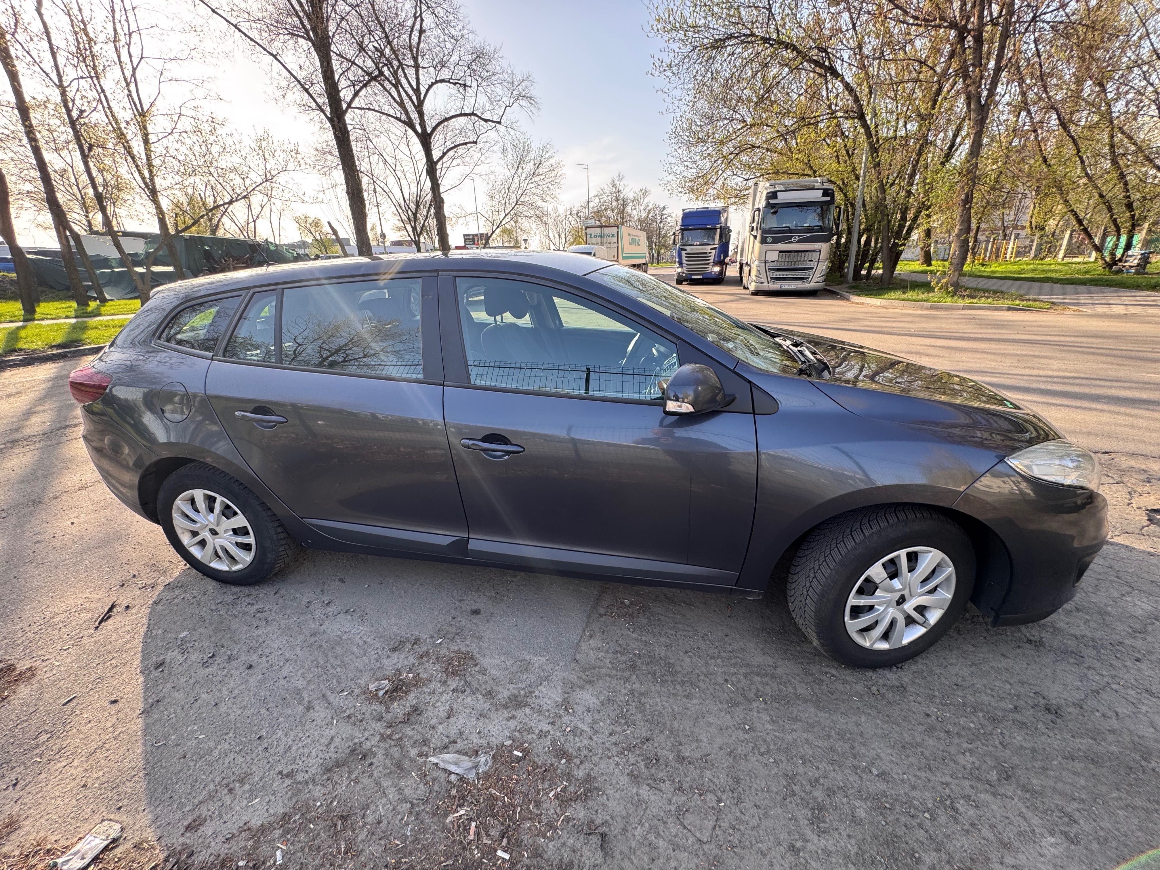 Renault Megane 3 dci k9k универсал дизель 2012