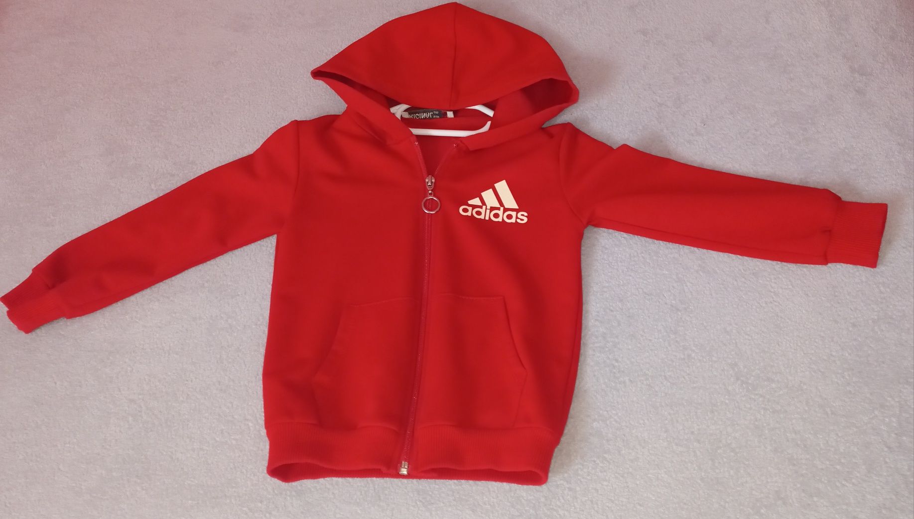 Dres adidas rozmiar 104