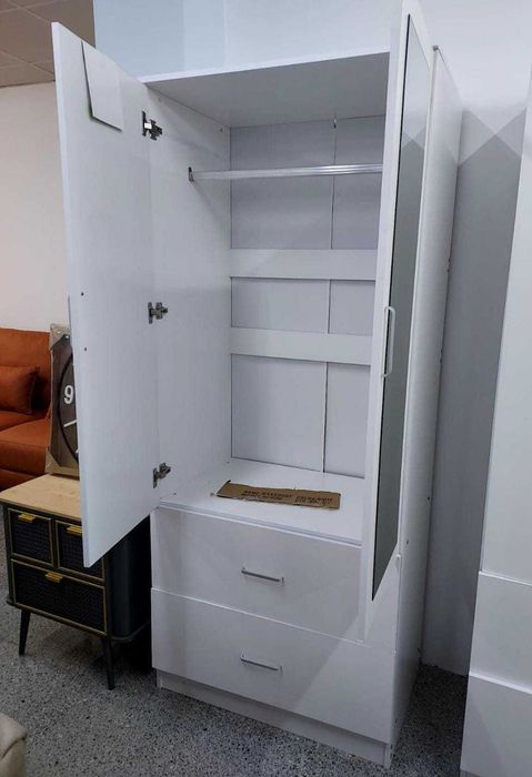 Liquidação de Ropeiro de 2 portas e duas gavetas, frete grátis