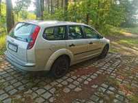 Ford Focus 2005r ubezpieczony zarejestrowany