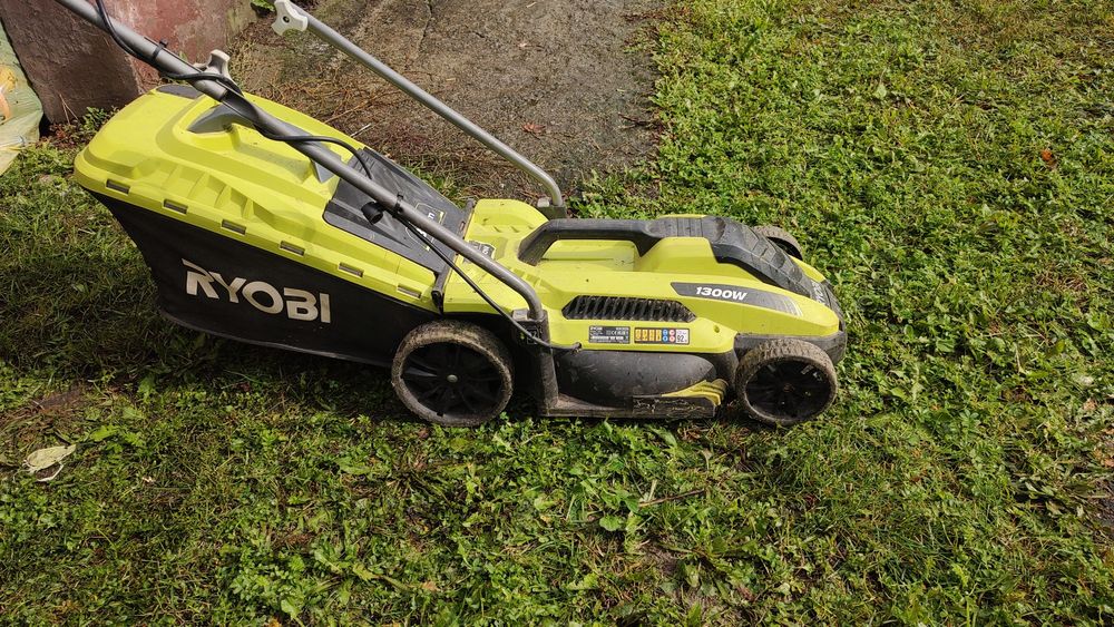 Kosiarka elektryczna Ryobi