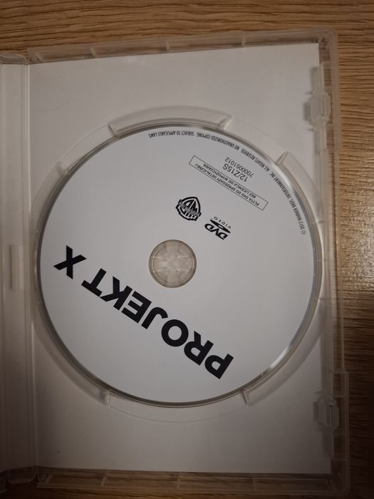 Film komedia projekt x na dvd