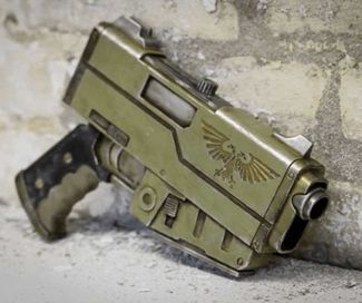 Imperial Handgun - Warhammer 40k 1:1