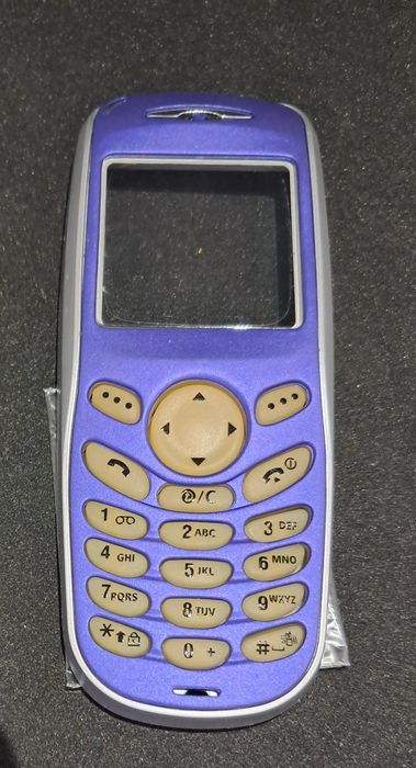 Nowa obudowa do telefonu Samsung X100.