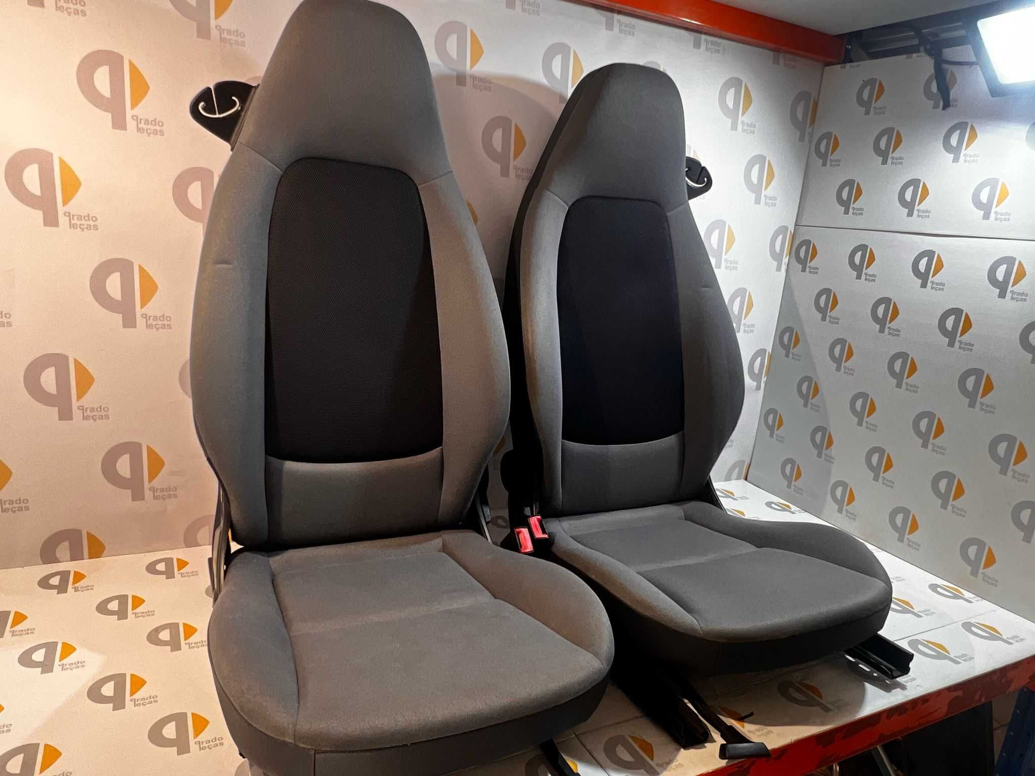 bancos smart fortwo 451 3G