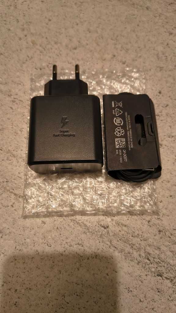 Szybka ładowarka TA845 USB-C 5W/10W/15W/25W + kabel tablet smartfon