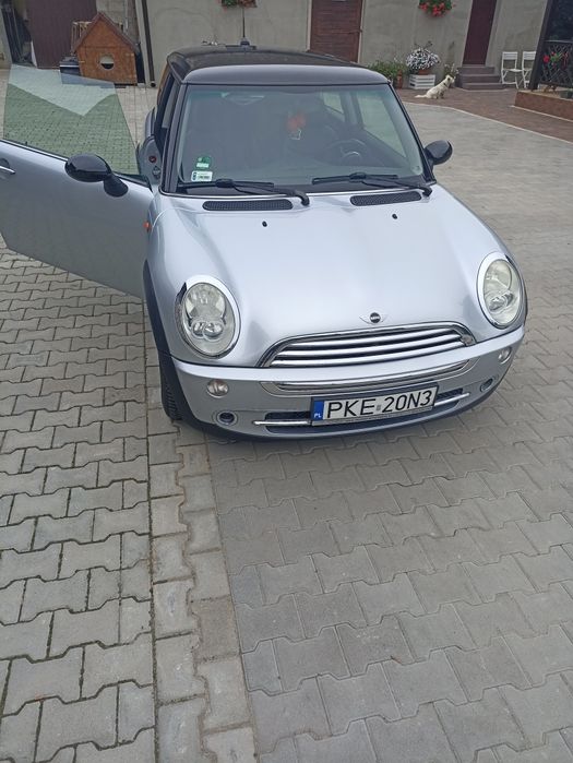 Mini Cooper 1.6 benzyna 2005r.
