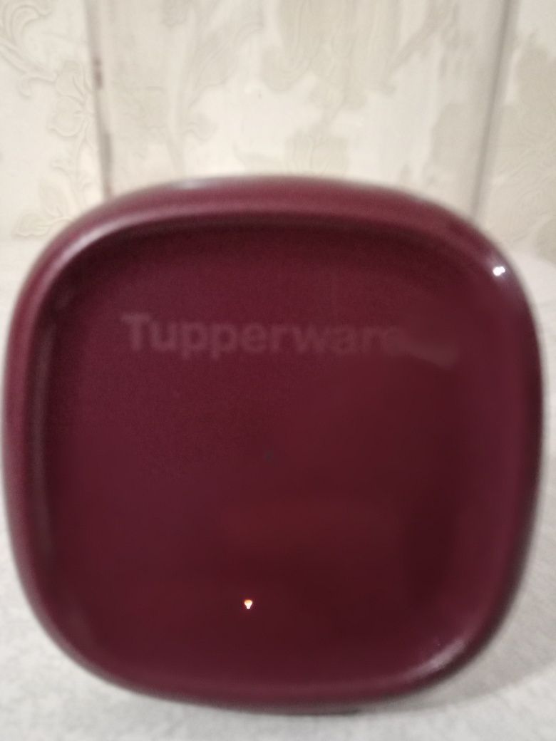 Контейнер Tupperware 1,8 л