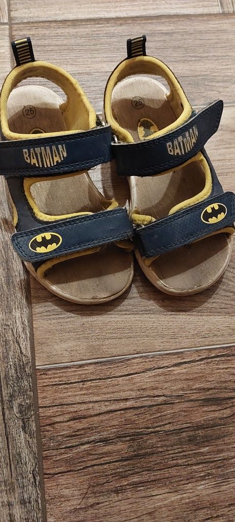 Buty sandalki 25 sandały batman dla chłopca