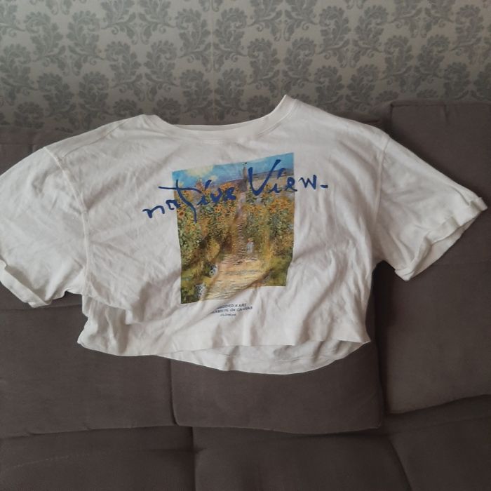 Футболка укорочена