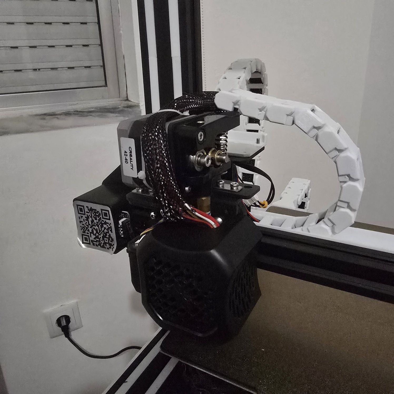 Impressora 3D Ender 3 v2  (muitos extras)