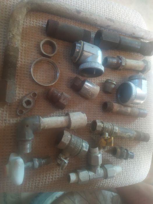 Сантехніка,все по 100 грвн.