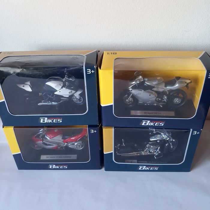 Lote Motas Welly 1/18, BMW, Yamaha, Agusta, Novas na Caixa
