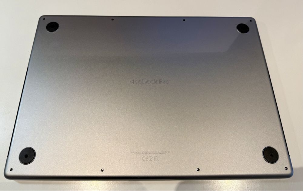 Mac Book Pro M1 32GB RAM 1TB SSD Użytwany - Stan bardzo dobry FV VAT