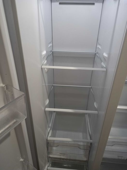 Frigorífico americano