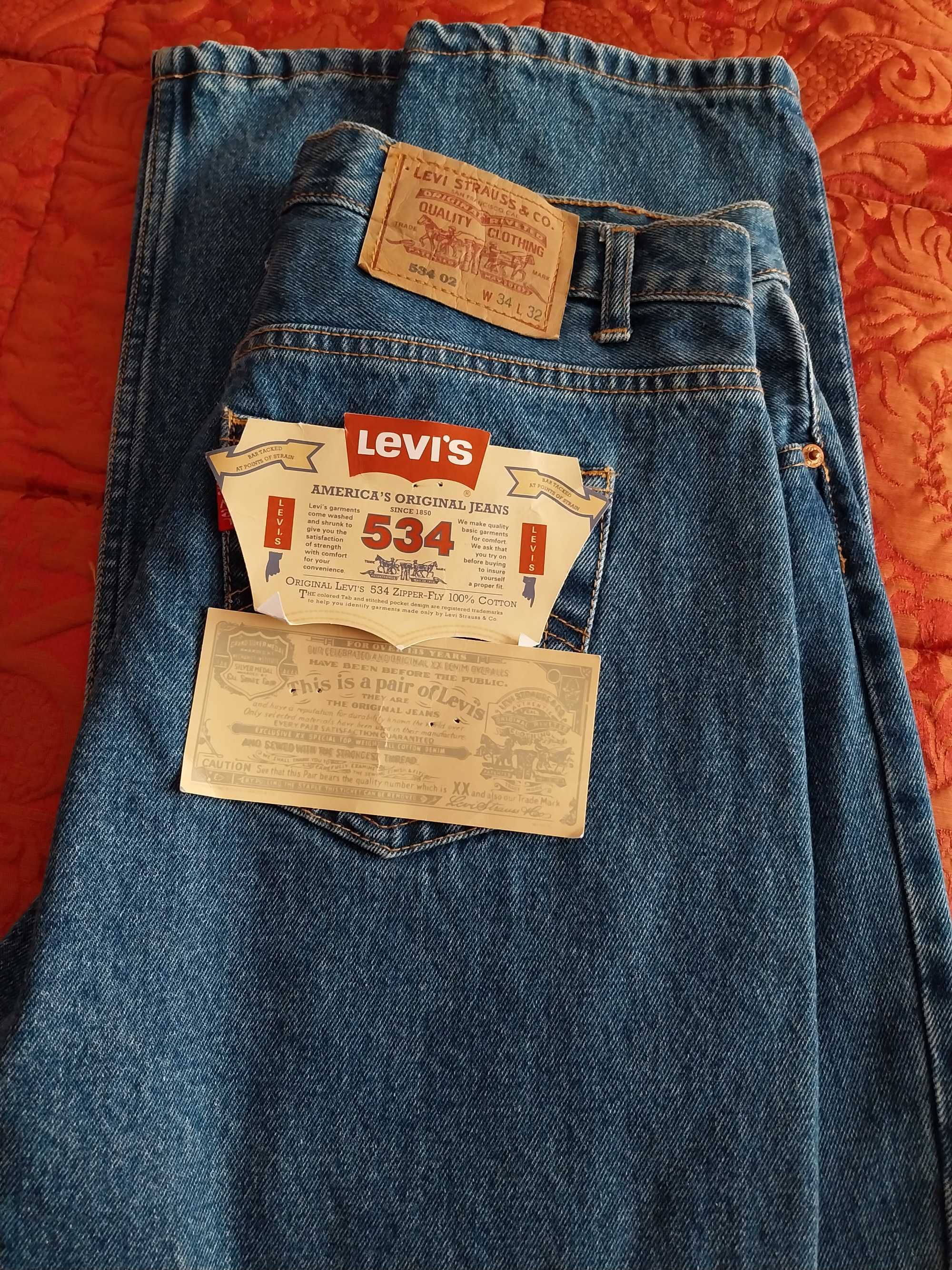 Calças /jeans Levi's 534  tamanho W34 L32 novo com  50% desconto