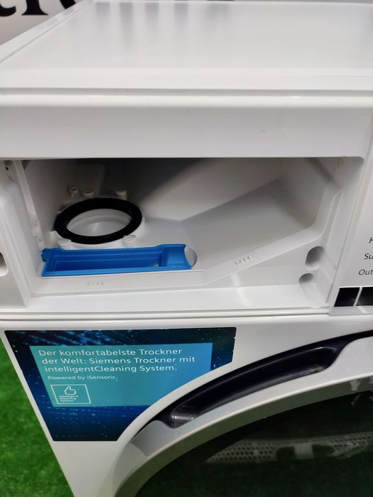 Сушильна машина Siemens IQ800 smartFinish, AutoClean, Heat-Pump, WiFi