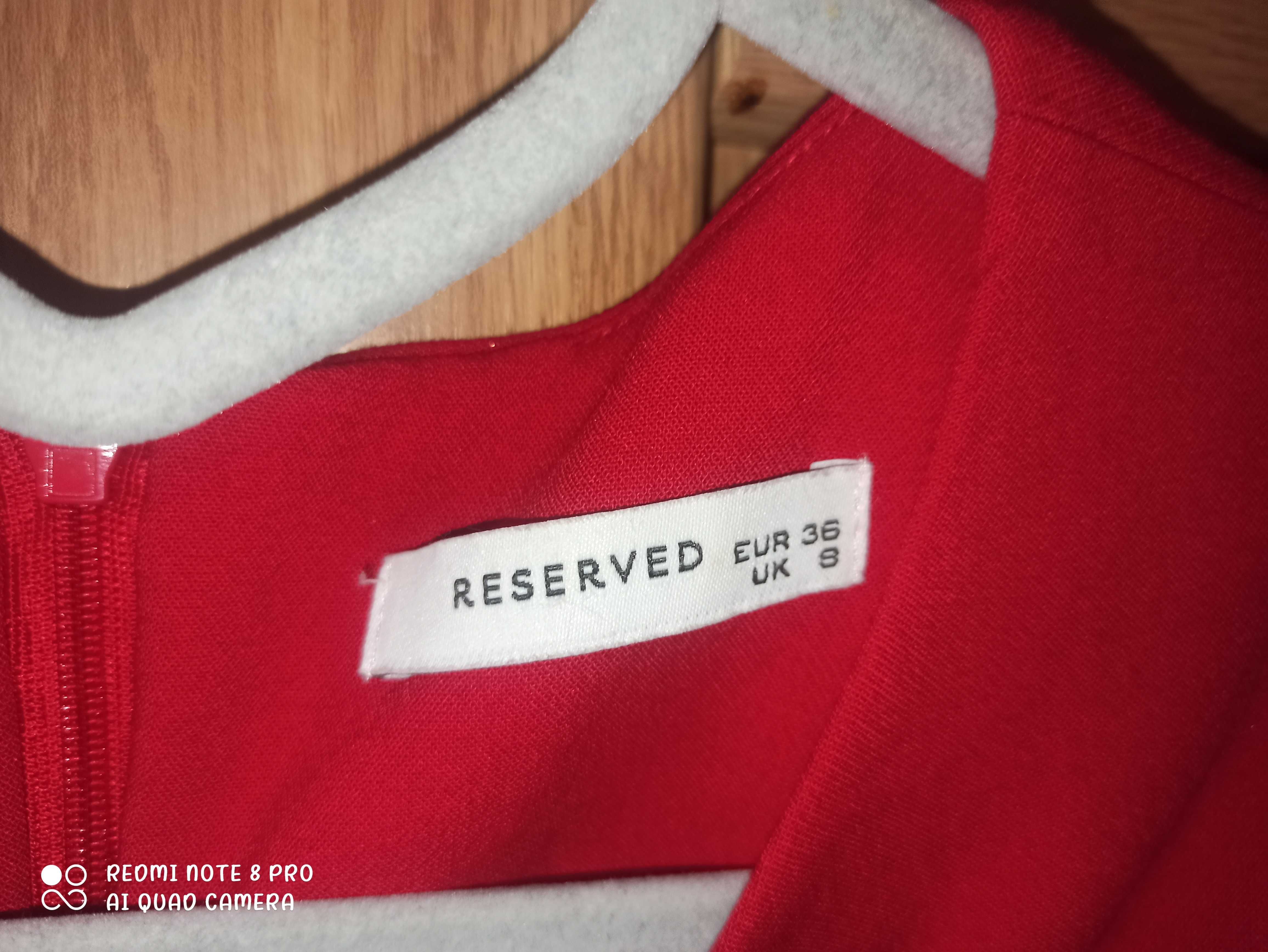 Sukienka czerwona reserved 36