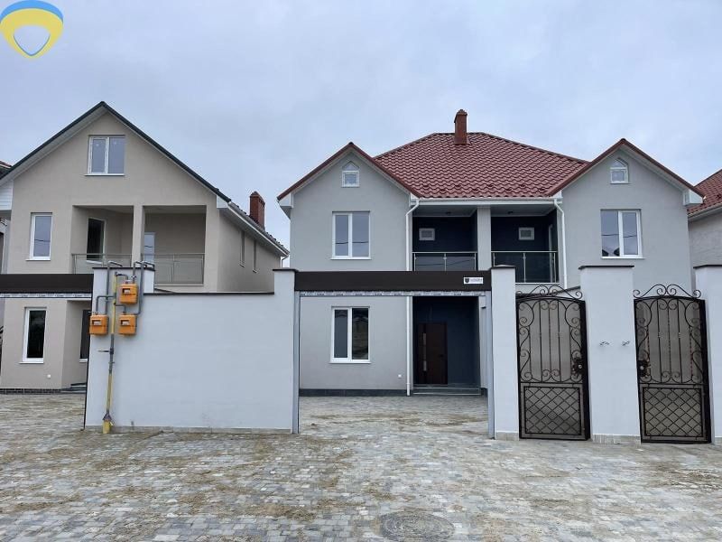 Продам Дуплекс  Червоный Хутор 2 эт 3 кмнаты Полевая/Центральная/