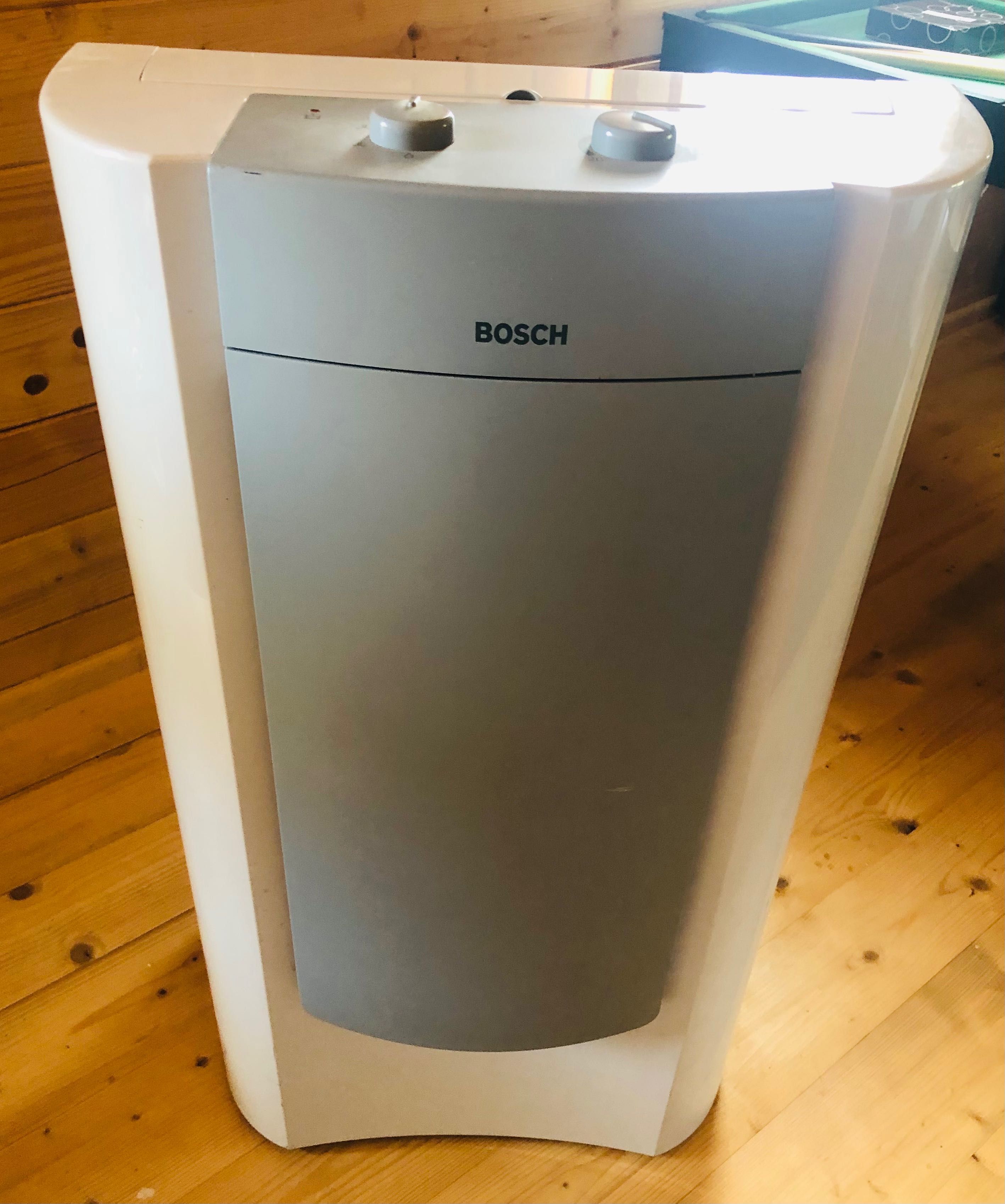 Ar condicionado BOSCH refrigerador e desumidificador 975W