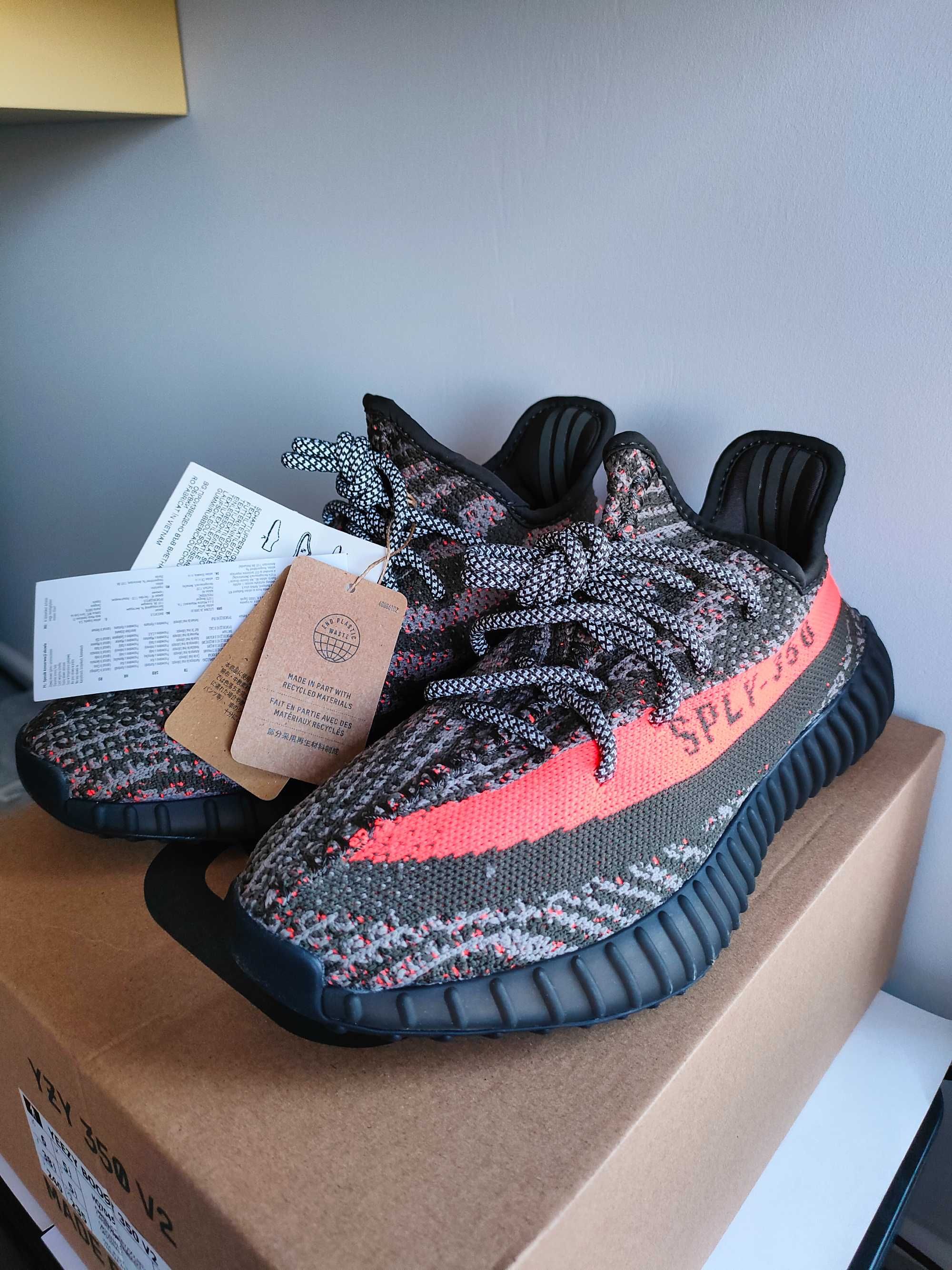 Buty Adidas Yeezy 350 carbon beluga 38 2/3