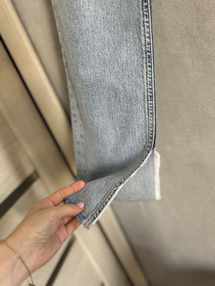 Джинси з розрізами зара zara premium 36 38 тягнуться джинс гарний