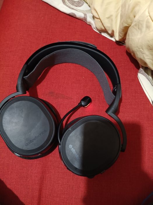 steelseries arctis 9