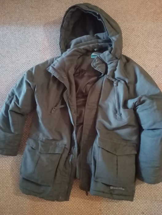 Курточки на мальсика 8-10 лет.