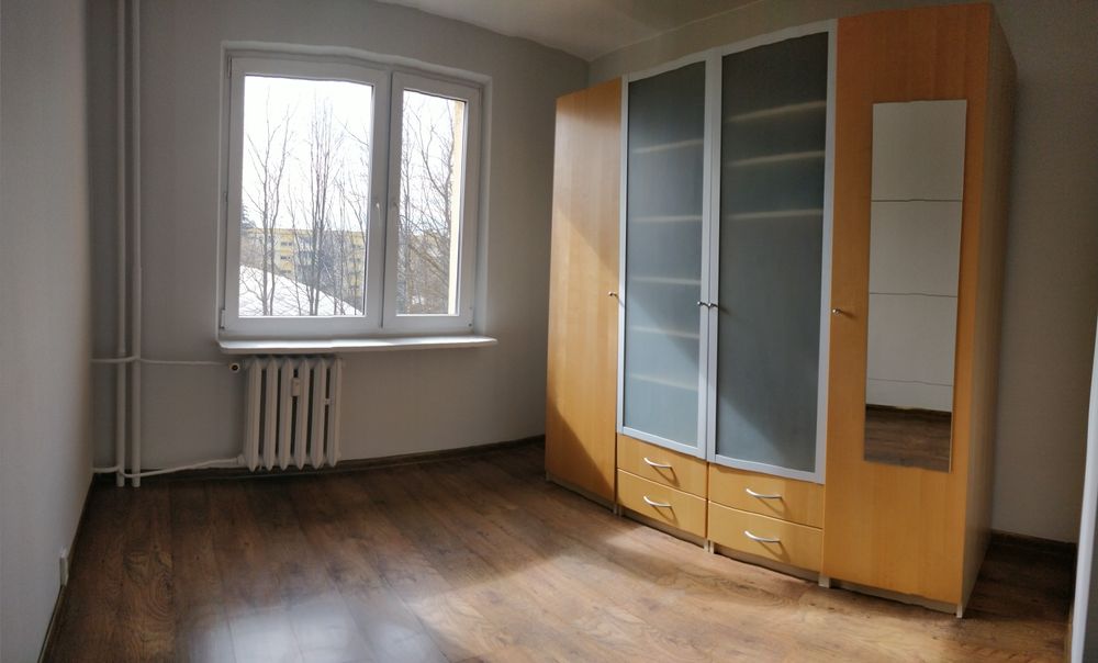 3 pokoje, oddzielna kuchnia. 60 M2. Prądnik Czerwony