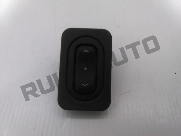 Botão De Vidro Lateral Direito  Opel Corsa C [2000_2006] 1.3 Cd