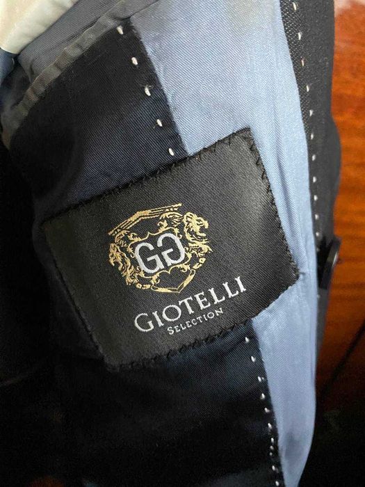 Костюм мужской (брюки, пиджак) Giotelli