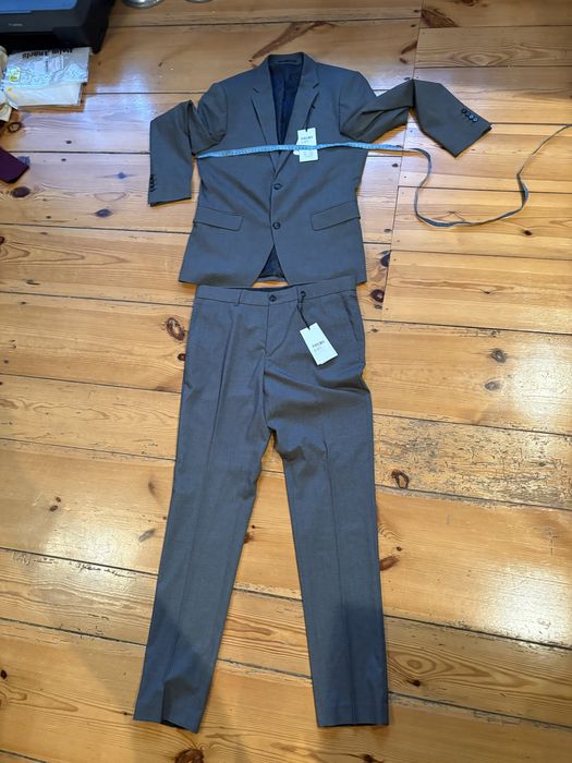 Garnitur nowy z metkami  meski