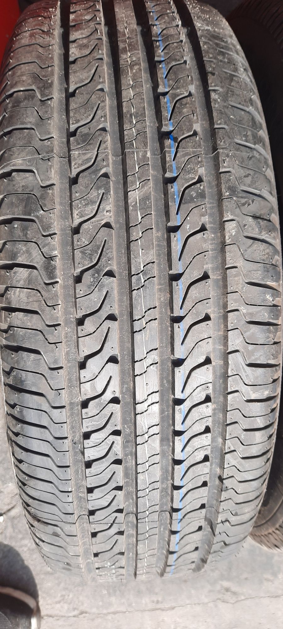 Opony KLASY PREMIUM  letnie 4szt DEMO GITI 215/65R16