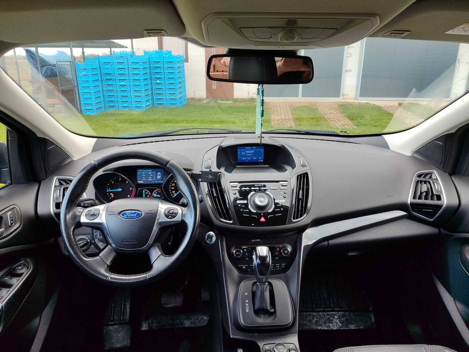 Ford Kuga 2.0 TDCI Titanium Plus .