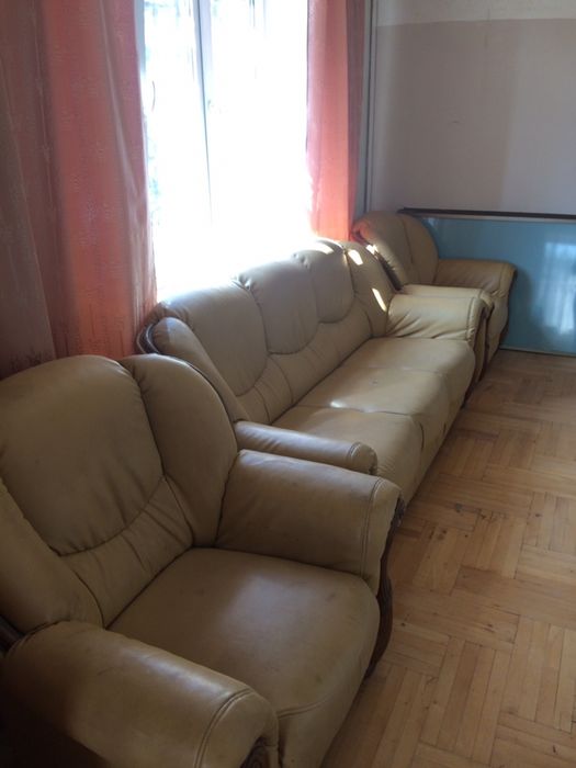 Диван та крісла, м‘ягка частина.