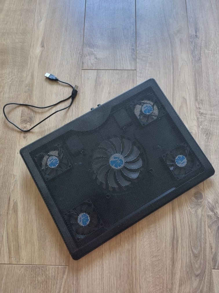 Podstawka chłodząca pod Laptopa 5 śmigieł