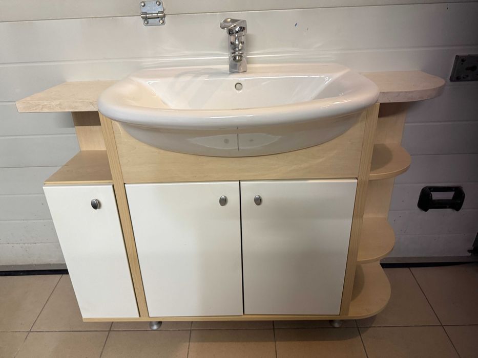 szafka łazienkowa D112 xS28 xW86cm z umywalką D65x S52cm