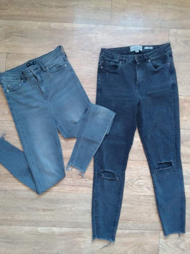 Продам джинсы подростковые женские
