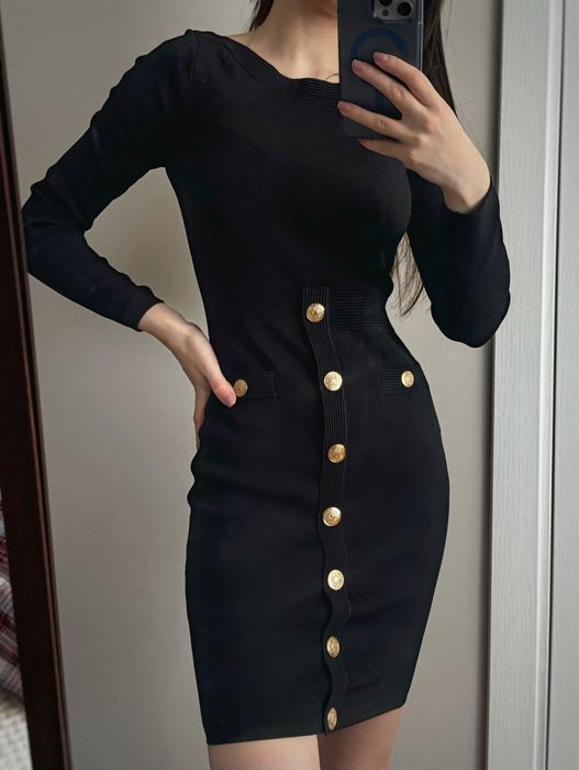 Сукня плаття в стилі Balmain