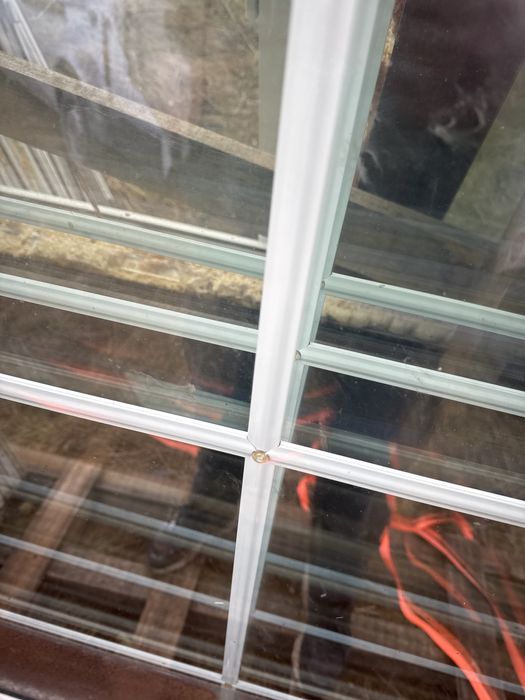 2x okno białe plastikowe szpros 132x160 (rozwierno uchylne, transport)