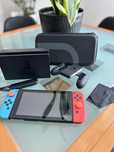 Nintendo Switch Completo + 4 Jogos Físicos