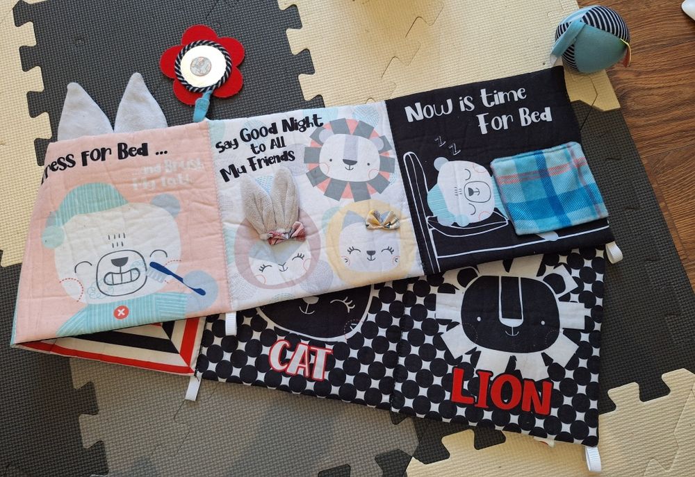 Książeczka kontrastowa niemowlęca Smiki