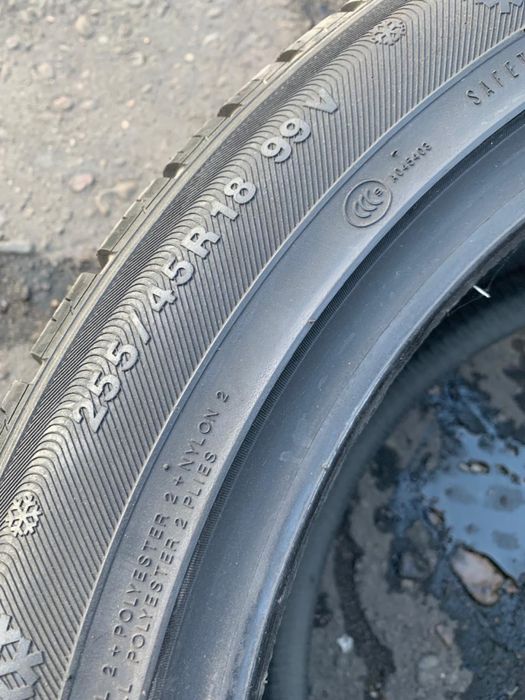 Шини 255/45 R18 Kumho нові, зима, 2021р