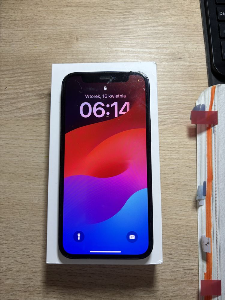 iphone 12 mini + moge dorzucić etui REZERWACJA