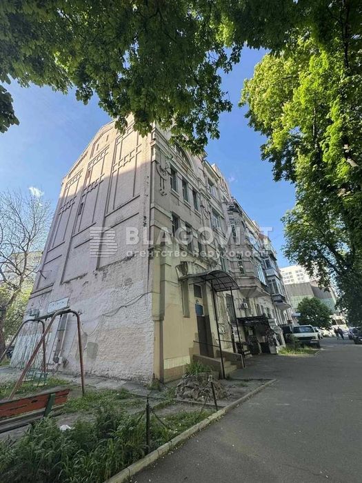 2к Омеляновича-Павленка Михайла (Суворова), 14/12 Печерський Лавра