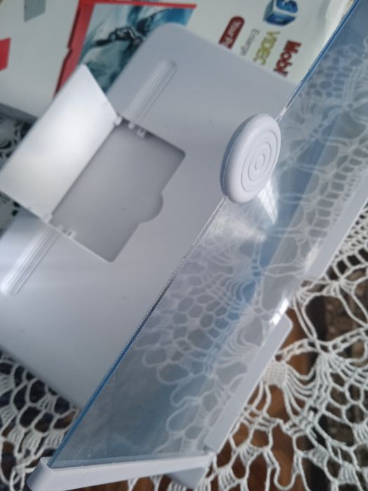 Підставочка для телефона