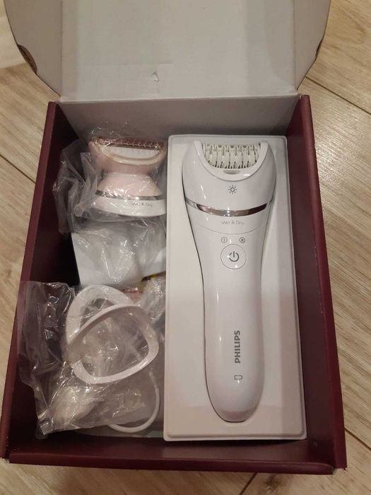 depilator philips seria 8000 bre710 00 wet & dry