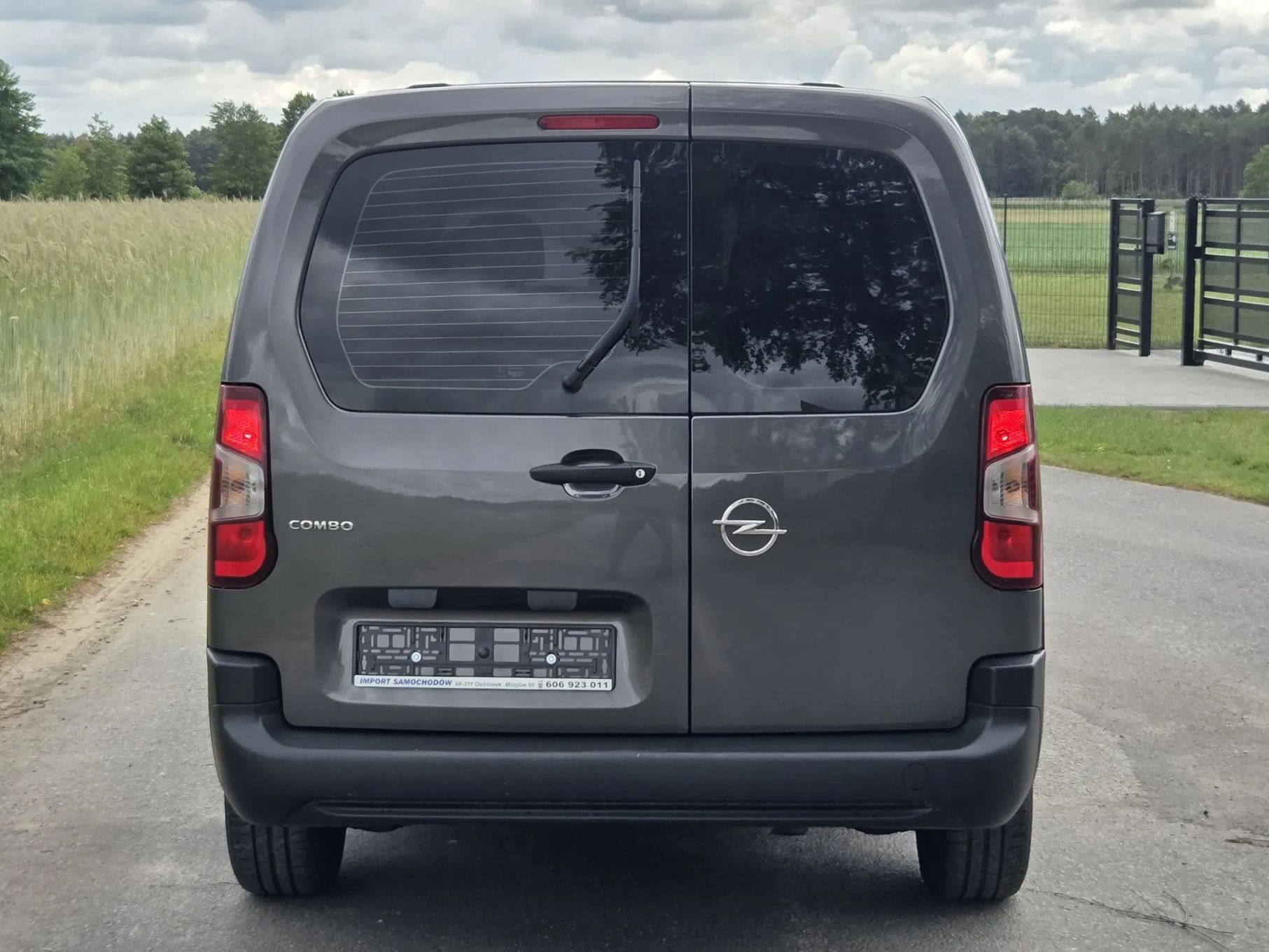 Opel COMBO L2, DOKA, KLIMA, NAVI, 1.5 CDTI, 130 KM, AUTOMAT!!!  Brygadówka, Zarejestrowany w Polsce