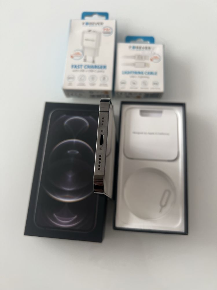 Iphon 12 pro 128 zGb jak nowy