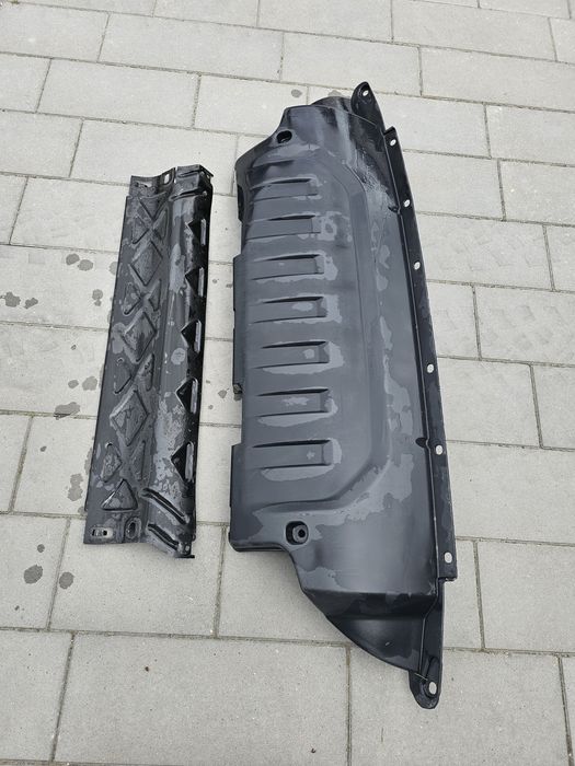 Przednie oryginalne osłony Jeep Wrangler JL dolne chłodnicy drążków